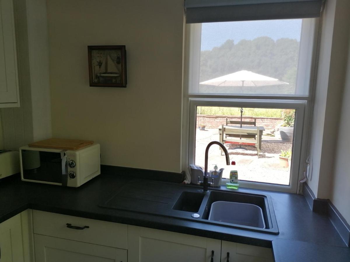 Ferienwohnung Riverside Chepstow Exterior foto